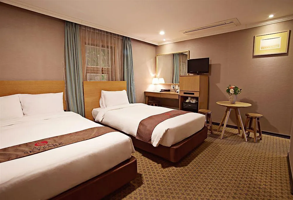 Hotel Skypark Myeongdong 1 Сеул Южная Корея