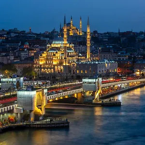 Momento Golden Horn 4* Stambuł