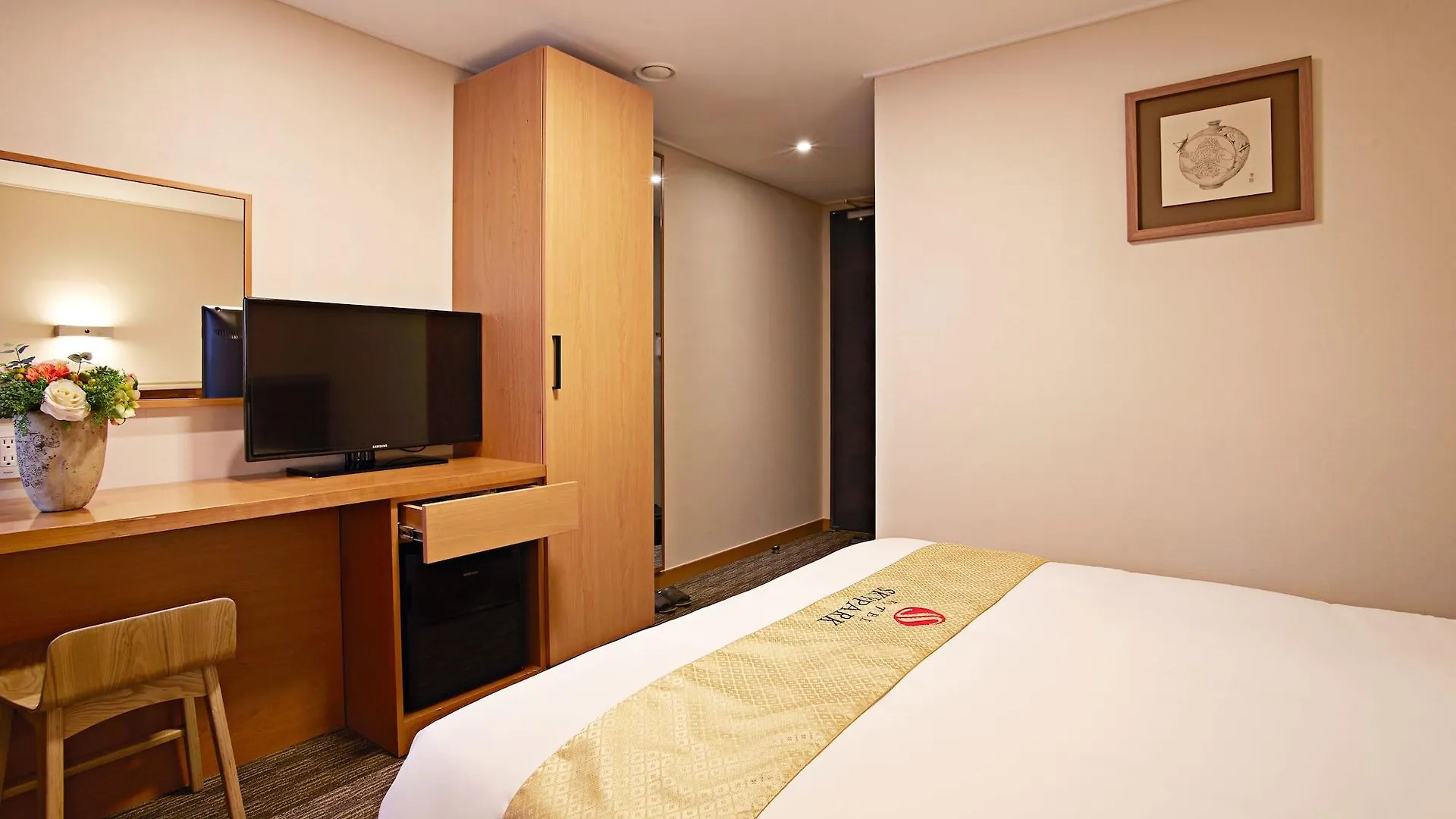 Hotel Skypark Myeongdong 1 Soul 3*,